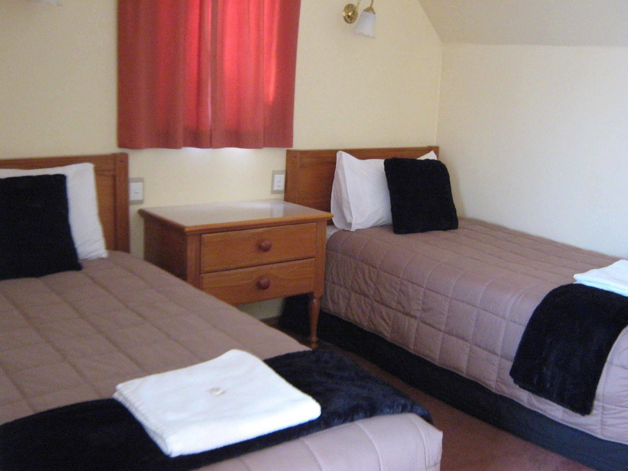 Masterton Motor Lodge Extérieur photo